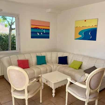L'echappee - 3 Bedrooms - Parking - Garden & Barbecue Holiday home *